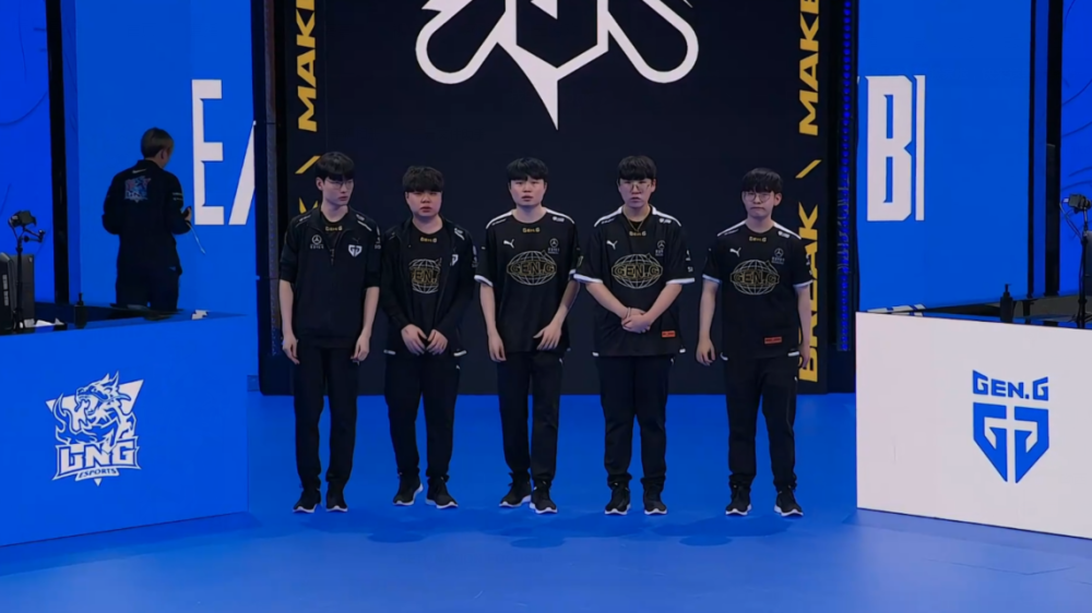 在全球羽毛 在全球羽毛