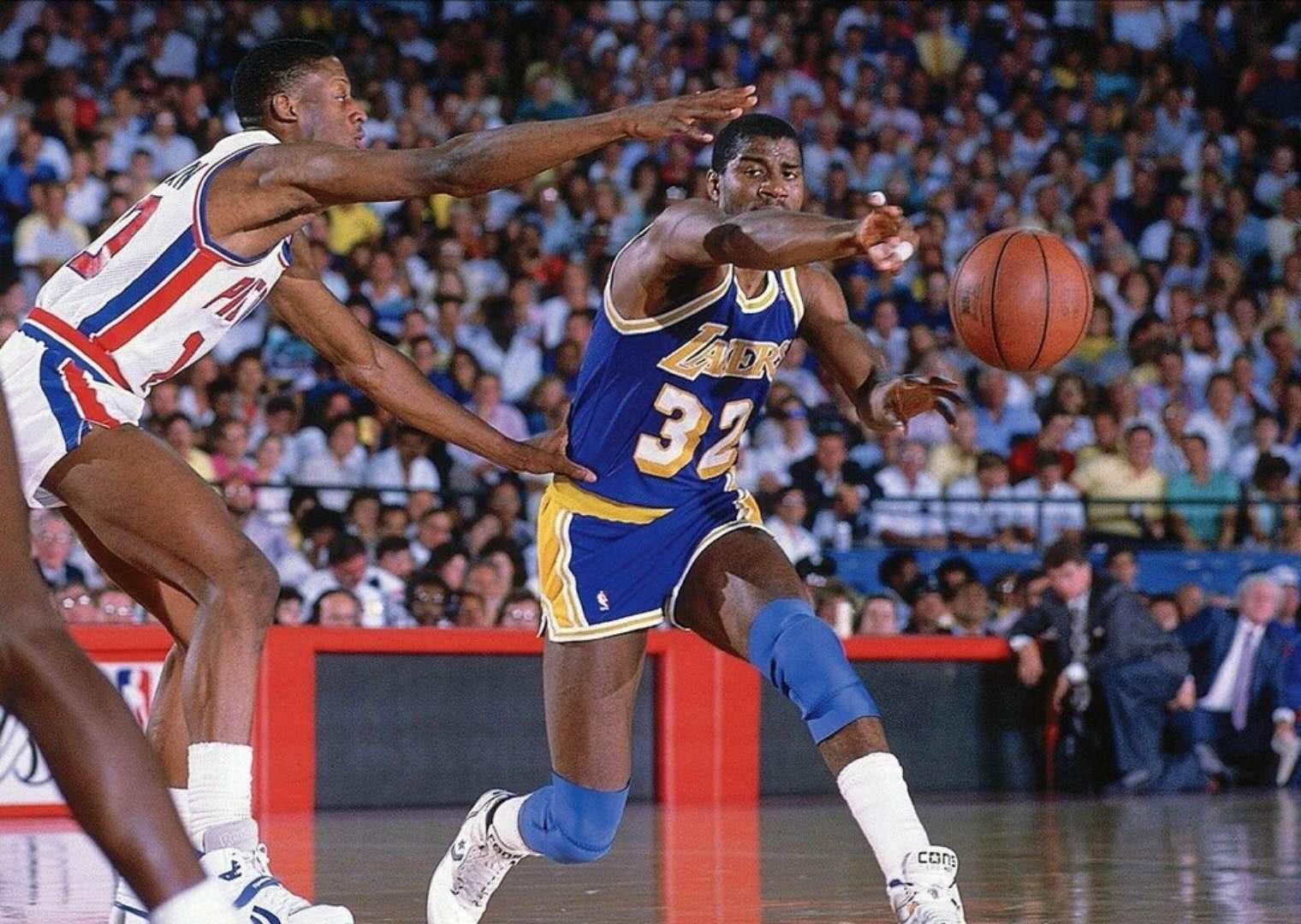 加强体育活 加强体育活